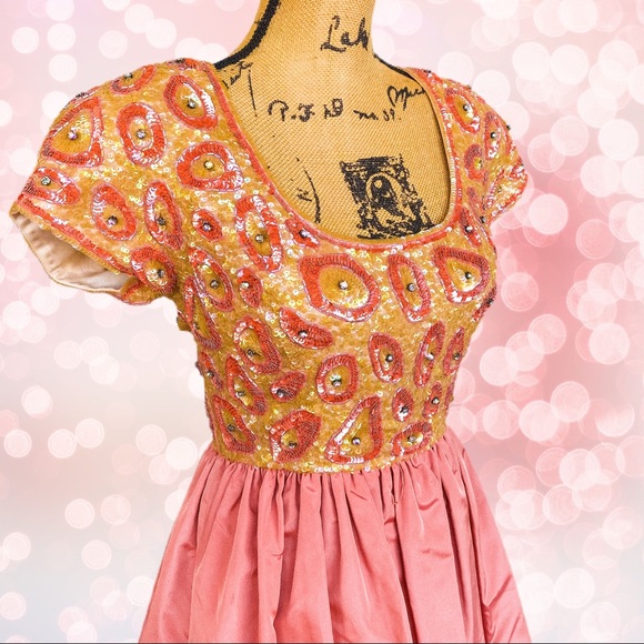 Vintage Dresses & Skirts - VNTG 80s PARTY A LINE SEQUIN DRESS